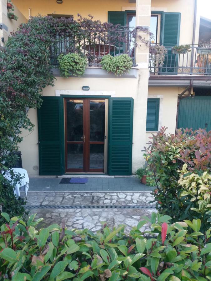 Tana Per Gli Ospiti Διαμέρισμα Τέρνι Εξωτερικό φωτογραφία